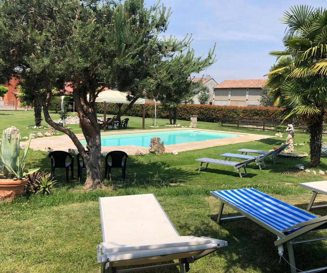 B&B La Zampa Pieve Otto Ville Luaran gambar
