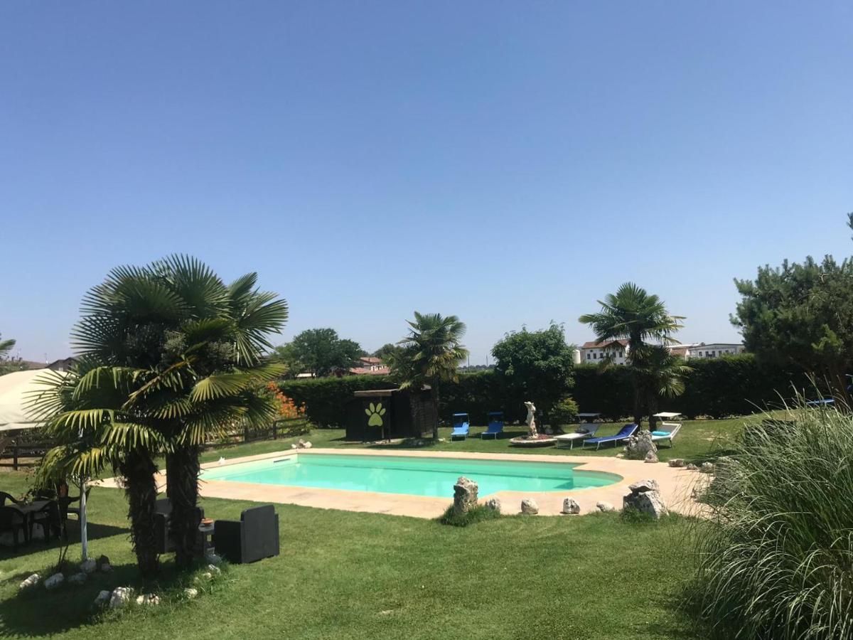B&B La Zampa Pieve Otto Ville Luaran gambar